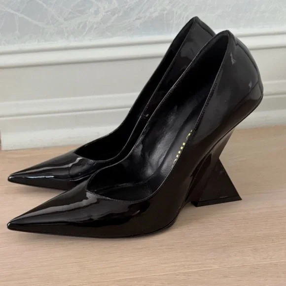 The Attico Black Patent Pointed-Toe Pumps with Sculpted Heel size 41 10.5 - Picture 3 of 10